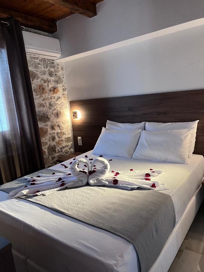 Double Bee Villa With Private Pool Agios Konstantinos  Zewnętrze zdjęcie