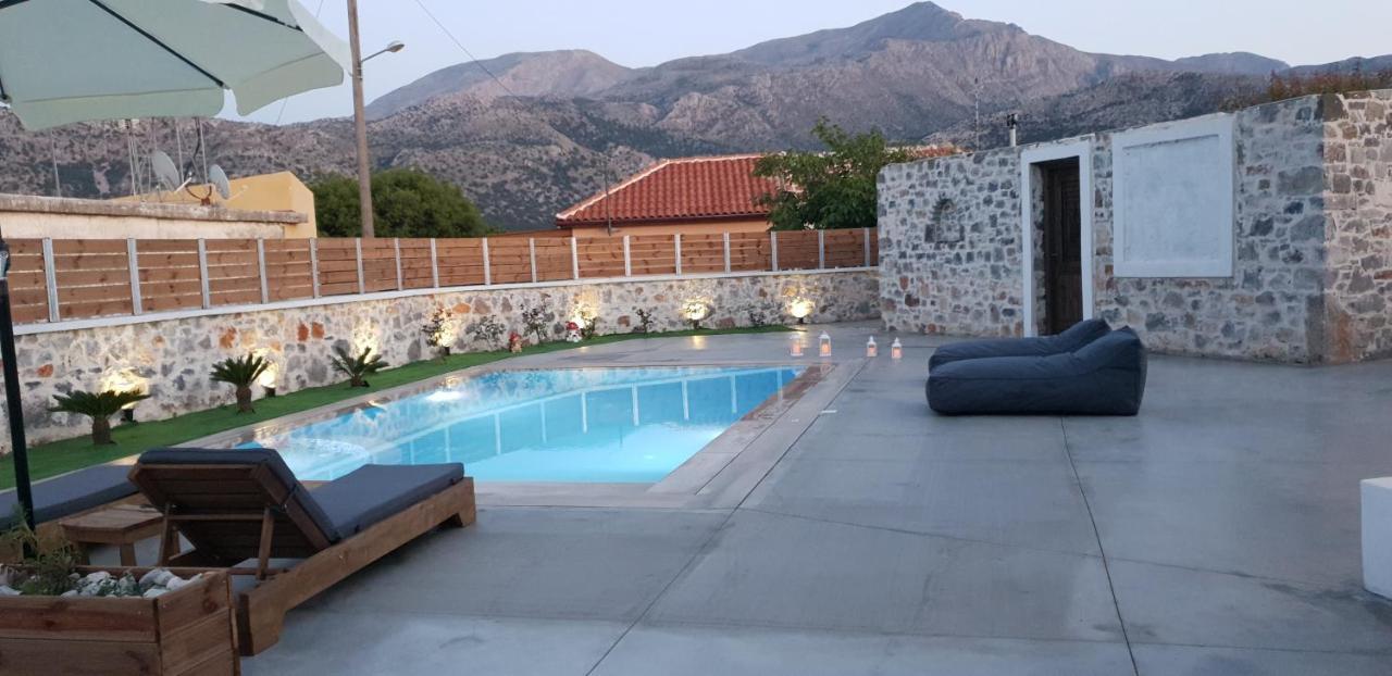Double Bee Villa With Private Pool Agios Konstantinos  Zewnętrze zdjęcie
